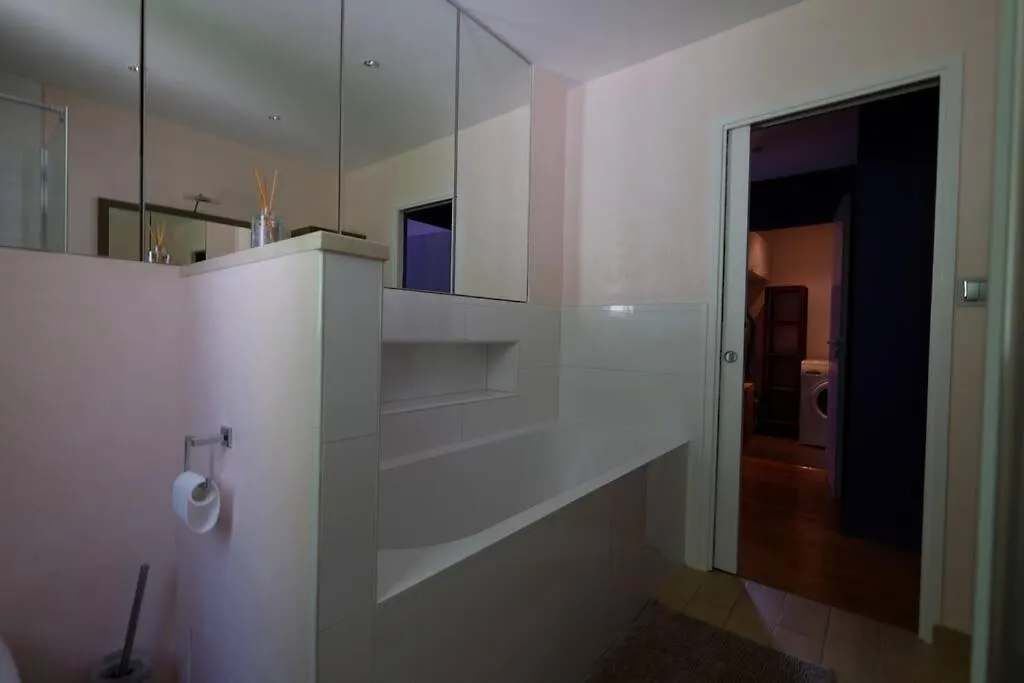 Duplex Face Au Palais Des Papes Apartment Villeneuve-les-Avignon